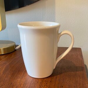 Set of 4 Crate & Barrel Classic Cream Mugs by Nan Swid